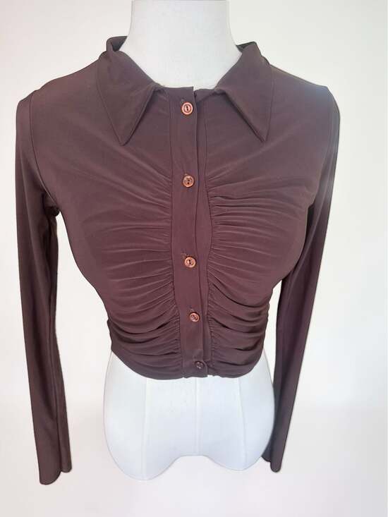 PrettyLittleThing - Picture 1 of 5